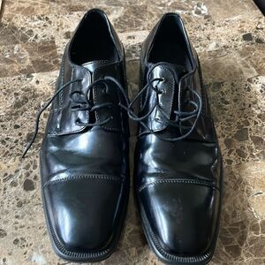 Johnson and Murphy Men’s Shoes Black Leather Classic Size 10